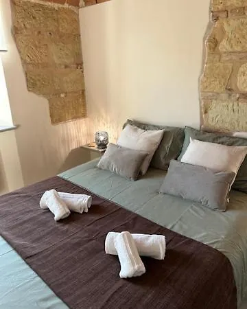 Daire Ermitage Apartment-3,apartment-5